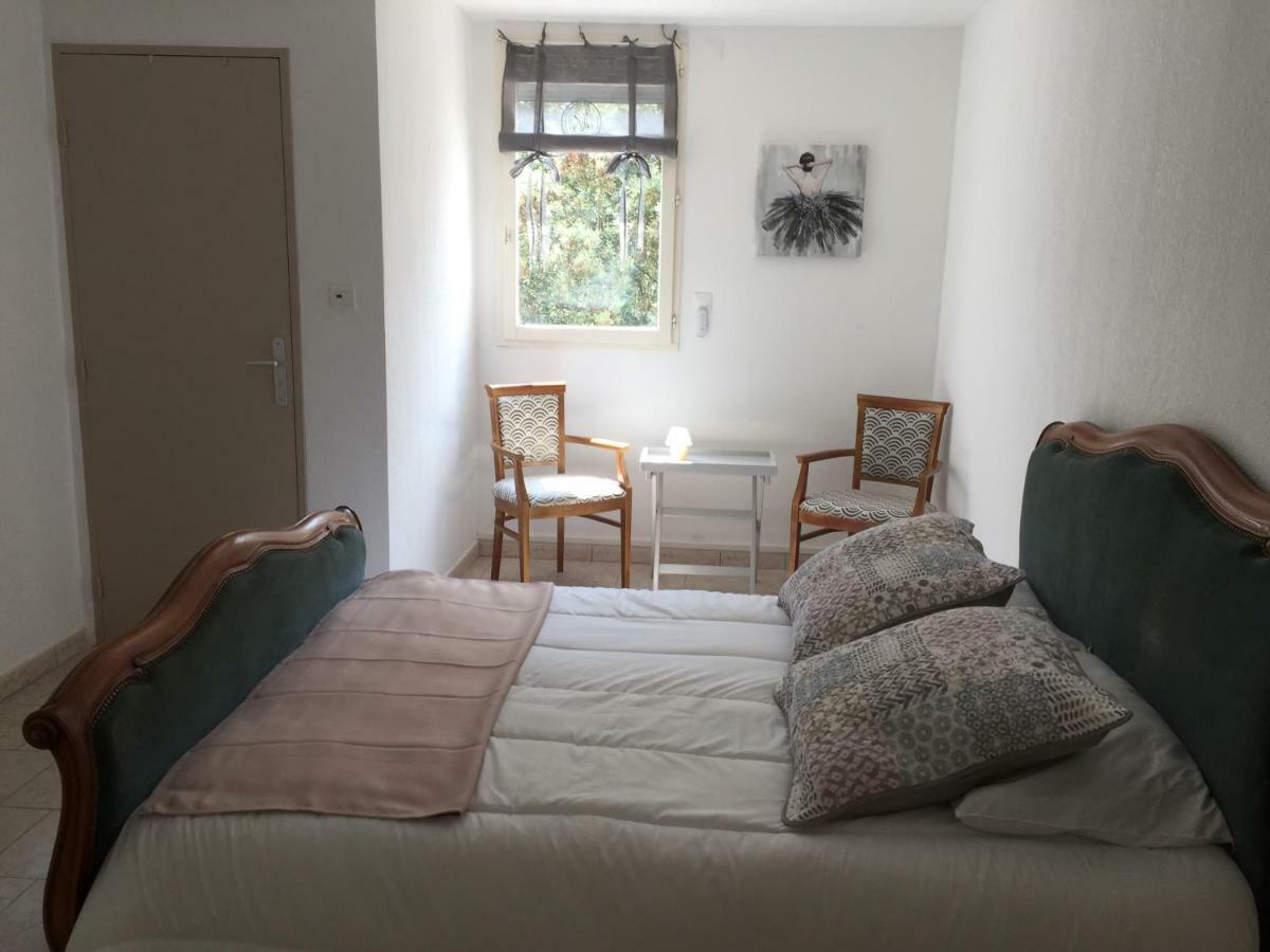 Villa « Chanterie » Villecroze Eksteriør bilde